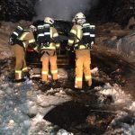 13.01.2019 - Fahrzeugvollbrand unter schwerem Atemschutz gelöscht