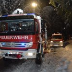 13.01.2019 - Fahrzeugvollbrand unter schwerem Atemschutz gelöscht