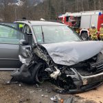 THL: Verkehrsunfall - Fahrzeugüberschlag